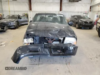 2003 GMC Sonoma SLS with VIN 1GTCS14X938267079, listed as a Copart auction lot 89083215 with 146,335 mi miles and Clean Title. Bid and sale history available at carsss.com. Image 5.