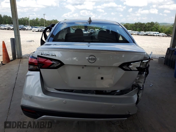 2025 Nissan Versa SV с VIN 3N1CN8EV6SL827012, выставлен на аукционе Copart как лот 57856435 с пробегом 9 383 миль миль и Списание • Salvage title. История ставок и продаж доступна на DreamBid. Изображение 6.