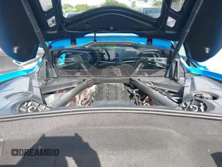 2023 Chevrolet Corvette 2LT z VIN 1G1YB2D49P5131567, wystawiony jako IAAI lot #42005964 z przebiegiem Nie podano mil oraz . Historia ofert i sprzedaży dostępna na DreamBid. Obrazek 10.