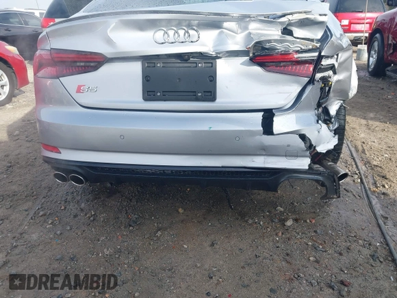 2019 Audi S5 Sportback Premium Plus z VIN WAUB4CF57KA081140, wystawiony jako IAAI lot #41179590 z przebiegiem 48 025 mil mil oraz . Historia ofert i sprzedaży dostępna na DreamBid. Obrazek 17.