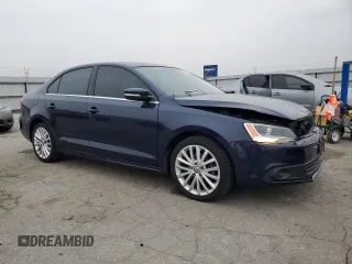 2011 Volkswagen Jetta SEL с VIN 3VWLZ7AJ8BM093026, выставлен на аукционе Copart как лот 83118174 с пробегом 138 607 миль миль и Списание • Salvage title. История ставок и продаж доступна на DreamBid. Изображение 4.