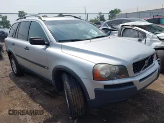 2006 Volvo XC90 2.5L Turbo with VIN YV4CZ592661308259, listed as a IAAI auction lot 42498536 with 166,444 mi miles and . Bid and sale history available at DreamBid. Image 1.