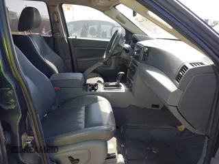 2005 Jeep Grand Cherokee Laredo with VIN 1J4GR48K35C518587, listed as a IAAI auction lot 42741449 with 164,821 mi miles and . Bid and sale history available at DreamBid. Image 5.