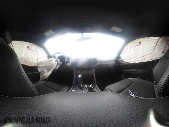 2020 Volkswagen Atlas с VIN 1V2YC2CA4LC215683, выставлен на аукционе IAAI как лот 42235522 с пробегом 53 189 миль миль и . История ставок и продаж доступна на DreamBid. Изображение 17.