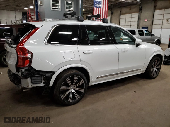 2021 Volvo XC90 Inscription Expression with VIN YV4BR00L1M1718100, listed as a Copart auction lot 42179364 with 26,517 mi miles. Bid and sale history available at carsss.com. Image 3.