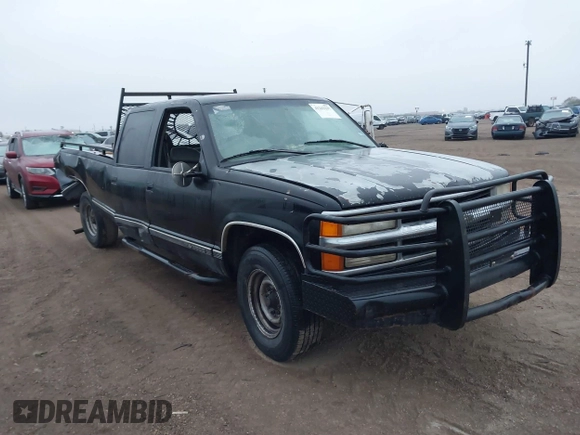 1998 Chevrolet Silverado 3500 z VIN 1GCGC33J1WF004222, wystawiony jako IAAI lot #41242237 z przebiegiem 174 800 mil mil oraz . Historia ofert i sprzedaży dostępna na DreamBid. Obrazek 1.