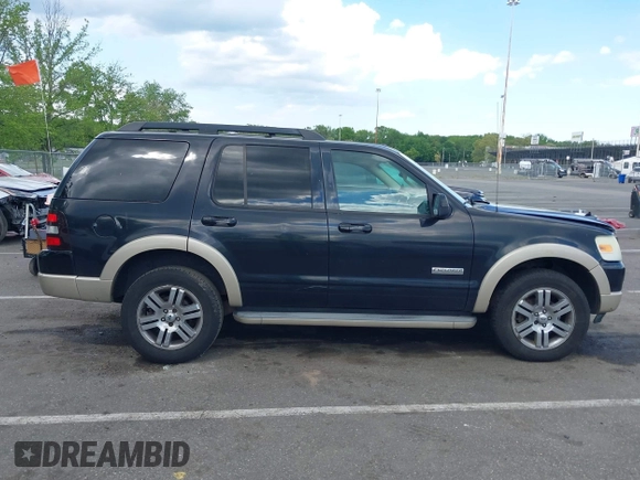 2008 Ford Explorer Eddie Bauer с VIN 1FMEU74E18UA93782, выставлен на аукционе IAAI как лот 42219971 с пробегом 166 273 миль миль и . История ставок и продаж доступна на DreamBid. Изображение 13.