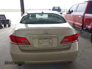 2010 Lexus ES 330 with VIN JTHBK1EG1A2389198, listed as a IAAI auction lot 41918159 with 118,937 mi miles and . Bid and sale history available at DreamBid. Image 15.