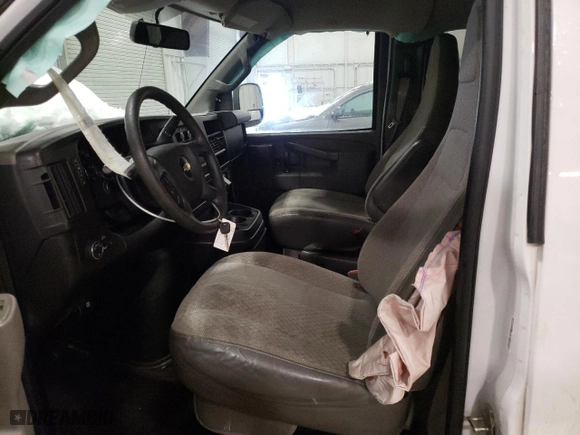 2017 Chevrolet Express Passenger LT with VIN 1GAZGPFF0H1150664, listed as a Copart auction lot 88108585 with 279,787 mi miles and Salvage Title. Bid and sale history available at carsss.com. Image 7.
