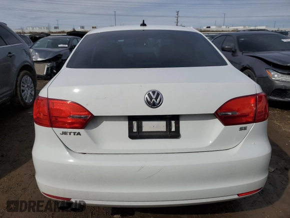 2014 Volkswagen Jetta Sedan SE w/Connectivity with VIN 3VWD07AJ8EM294783, listed as a Copart auction lot 47465975 with 152,079 mi miles and Clean Title. Bid and sale history available at carsss.com. Image 6.