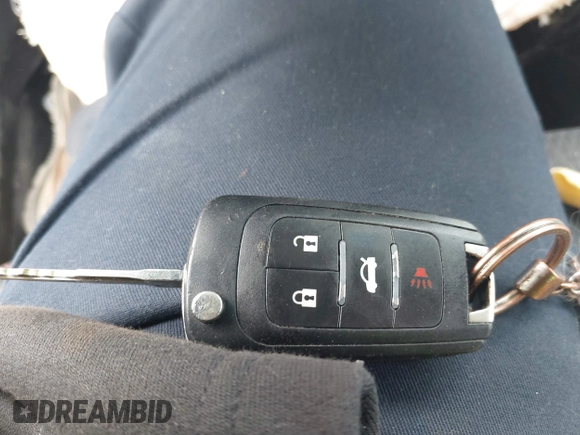 2015 Toyota Camry XLE with VIN 4T1BF1FK8FU017566, listed as a IAAI auction lot 41752942 with 196,495 mi miles and . Bid and sale history available at DreamBid. Image 11.