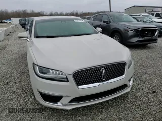 2019 Lincoln MKZ Reserve I с VIN 3LN6L5C92KR631582, выставлен на аукционе Copart как лот 47810215 с пробегом 49 386 миль миль и На запчасти • Non repairable. История ставок и продаж доступна на DreamBid. Изображение 14.