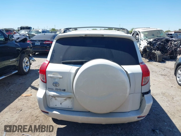 2008 Toyota RAV4 with VIN JTMZD33V086056470, listed as a IAAI auction lot 41831211 with 109,645 mi miles. Bid and sale history available at carsss.com. Image 16.