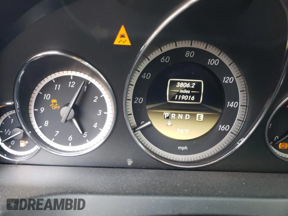 2012 Mercedes-Benz E 350 with VIN WDDKK5KF3CF179725, listed as a Copart auction lot 42716595 with 119,016 mi miles and Salvage Title. Bid and sale history available at DreamBid. Image 9.