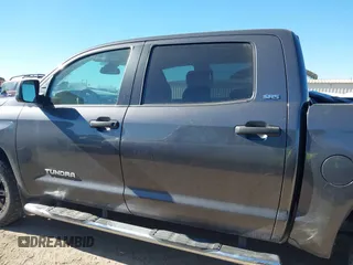 2018 Toyota Tundra 2WD SR5 with VIN 5TFEM5F10JX133762, listed as a IAAI auction lot 41411166 with 80,310 mi miles. Bid and sale history available at carsss.com. Image 15.