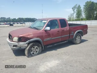 2000 Toyota Tundra SR5 with VIN 5TBBT4411YS073843, listed as a Copart auction lot 52720675 with 197,512 mi miles and Salvage Title. Bid and sale history available at DreamBid. Image 1.