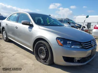2014 Volkswagen Passat Wolfsburg Ed with VIN 1VWAT7A36EC077844, listed as a IAAI auction lot 41546377 with 95,355 mi miles. Bid and sale history available at carsss.com. Image 1.
