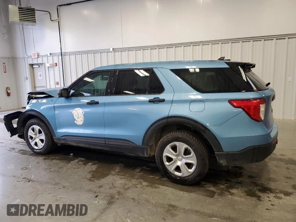 2022 Ford Police Interceptor Utility z VIN 1FM5K8AW1NNA09765, wystawiony jako Copart lot #71442844 z przebiegiem Nie podano mil oraz Szkoda całkowita • Salvage title. Historia ofert i sprzedaży dostępna na DreamBid. Obrazek 2.