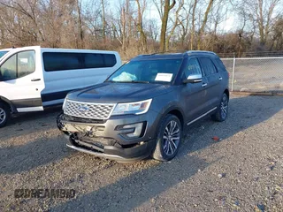 2016 Ford Explorer Platinum z VIN 1FM5K8HT8GGC59412, wystawiony jako IAAI lot #41859172 z przebiegiem 101 631 mil mil oraz . Historia ofert i sprzedaży dostępna na DreamBid. Obrazek 19.