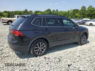 2019 Volkswagen Tiguan SE with VIN 3VV3B7AX9KM012693, listed as a Copart auction lot 59565615 with 137,276 mi miles and Salvage title. Bid and sale history available at DreamBid. Image 3.
