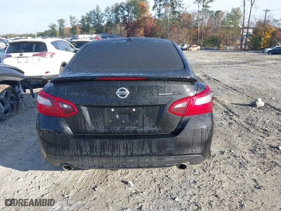 2018 Nissan Altima 2.5 SV with VIN 1N4AL3APXJC295168, listed as a IAAI auction lot 40952599 with 60,943 mi miles. Bid and sale history available at carsss.com. Image 16.
