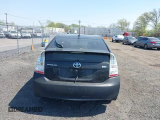 2011 Toyota Prius I with VIN JTDKN3DU8B1433698, listed as a IAAI auction lot 42124404 with 223,576 mi miles. Bid and sale history available at carsss.com. Image 6.