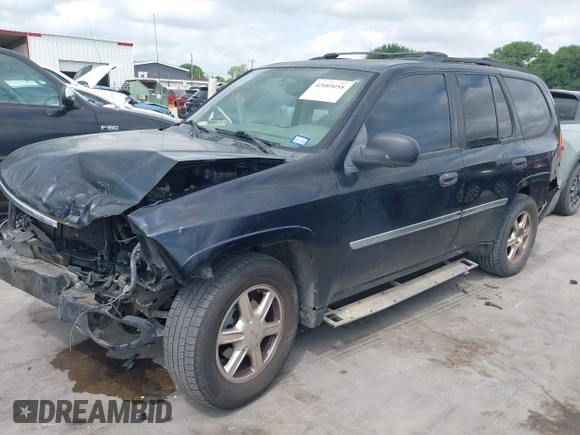 2009 GMC Envoy SLE z VIN 1GKDS33S592105035, wystawiony jako IAAI lot #42089058 z przebiegiem 249 127 mil mil oraz . Historia ofert i sprzedaży dostępna na DreamBid. Obrazek 18.