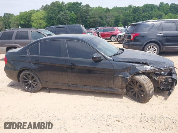 2011 BMW 3 Series 328i with VIN WBAPH7G57BNM55836, listed as a IAAI auction lot 42405211 with 143,270 mi miles and . Bid and sale history available at DreamBid. Image 13.