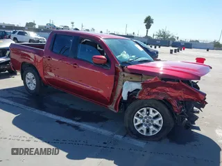 2023 Nissan Frontier Pro-X z VIN 1N6ED1EJ5PN660630, wystawiony jako IAAI lot #41697712 z przebiegiem Nie podano mil oraz . Historia ofert i sprzedaży dostępna na DreamBid. Obrazek 1.