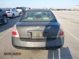 2005 Nissan Altima 2.5 S with VIN 1N4AL11DX5N496959, listed as a IAAI auction lot 41801631 with 190,433 mi miles. Bid and sale history available at carsss.com. Image 17.