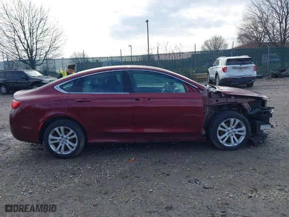 2015 Chrysler 200 Limited with VIN 1C3CCCAB6FN741551, listed as a IAAI auction lot 41800931 with 166,907 mi miles. Bid and sale history available at carsss.com. Image 12.
