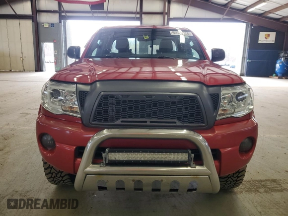 2011 Toyota Tacoma with VIN 5TFUU4EN1BX009978, listed as a Copart auction lot 50952825 with 200,243 mi miles and Clean Title. Bid and sale history available at carsss.com. Image 5.