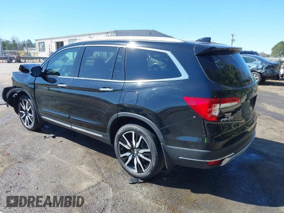 2022 Honda Pilot Touring 7-Passenger with VIN 5FNYF6H65NB030018, listed as a IAAI auction lot 41774147 with 57,391 mi miles. Bid and sale history available at carsss.com. Image 3.