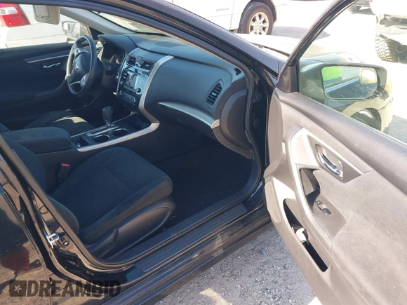 2015 Nissan Altima 2.5 SV with VIN 1N4AL3AP1FC222312, listed as a IAAI auction lot 41809022 with 162,771 mi miles. Bid and sale history available at carsss.com. Image 5.