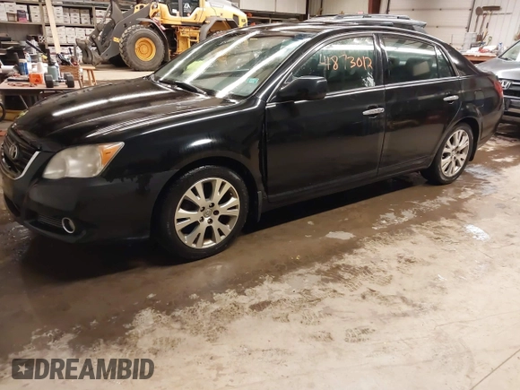 2008 Toyota Avalon XL with VIN 4T1BK36B98U286881, listed as a IAAI auction lot 41873012 with 176,054 mi miles. Bid and sale history available at carsss.com. Image 2.