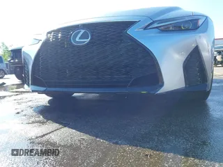 2022 Lexus IS 350 F Sport z VIN JTHGZ1B26N5053772, wystawiony jako IAAI lot #41966565 z przebiegiem 45 020 mil mil oraz . Historia ofert i sprzedaży dostępna na DreamBid. Obrazek 6.