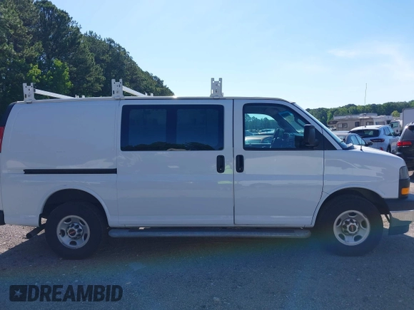 2019 GMC Savana Cargo z VIN 1GTW7AFG8K1304433, wystawiony jako IAAI lot #42219322 z przebiegiem 172 315 mil mil oraz . Historia ofert i sprzedaży dostępna na DreamBid. Obrazek 13.