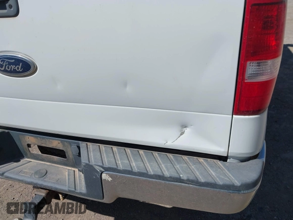 2004 Ford F-150 XLT с VIN 1FTPX14534FA03581, выставлен на аукционе IAAI как лот 41771771 с пробегом 170 083 миль миль и . История ставок и продаж доступна на DreamBid. Изображение 14.