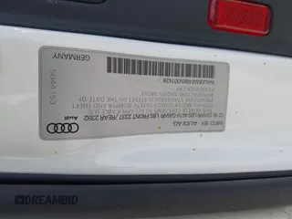 2019 Audi A4 Premium z VIN WAUGMAF48KN007428, wystawiony jako IAAI lot #42311766 z przebiegiem 65 249 mil mil oraz . Historia ofert i sprzedaży dostępna na DreamBid. Obrazek 9.