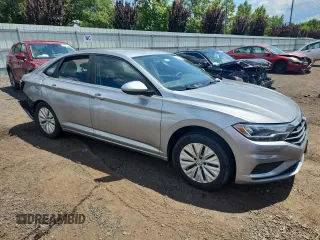 2019 Volkswagen Jetta S с VIN 3VWC57BU4KM227938, выставлен на аукционе Copart как лот 65892235 с пробегом 107 620 миль миль и Списание • Salvage title. История ставок и продаж доступна на DreamBid. Изображение 4.