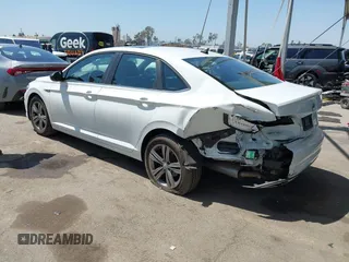 2020 Volkswagen Jetta S z VIN 3VWCB7BU8LM008555, wystawiony jako IAAI lot #41986229 z przebiegiem 54 251 mil mil oraz . Historia ofert i sprzedaży dostępna na DreamBid. Obrazek 3.