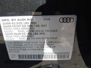 2024 Audi Q8 e-tron Prestige z VIN WA16ABGE6RB005963, wystawiony jako IAAI lot #42067970 z przebiegiem 7 113 mil mil oraz . Historia ofert i sprzedaży dostępna na DreamBid. Obrazek 9.