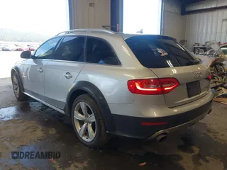 2013 Audi allroad A4 Premium Plus z VIN WA1UFAFL5DA210465, wystawiony jako IAAI lot #42207403 z przebiegiem 217 477 mil mil oraz . Historia ofert i sprzedaży dostępna na DreamBid. Obrazek 3.