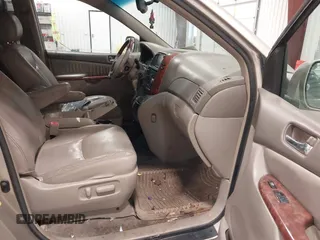 2005 Toyota Sienna XLE with VIN 5TDZA22C35S326872, listed as a IAAI auction lot 41848835 with 199,248 mi miles and . Bid and sale history available at DreamBid. Image 5.