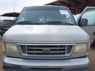2003 Ford Econoline Wagon XL with VIN 1FBSS31L93HA49530, listed as a IAAI auction lot 41724343 with 175,175 mi miles. Bid and sale history available at carsss.com. Image 6.