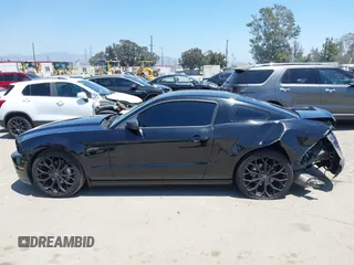 2014 Ford Mustang V6 with VIN 1ZVBP8AM7E5327555, listed as a IAAI auction lot 42316601 with 100,495 mi miles and . Bid and sale history available at DreamBid. Image 14.