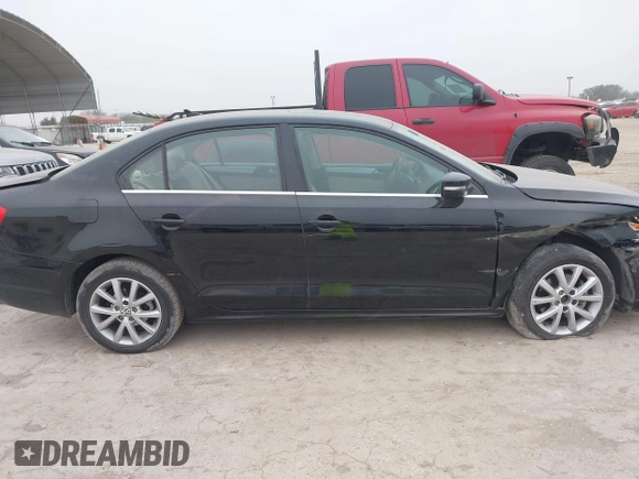 2014 Volkswagen Jetta Sedan SE w/Connectivity with VIN 3VWD07AJ3EM429815, listed as a IAAI auction lot 41288078 with 145,279 mi miles. Bid and sale history available at carsss.com. Image 13.
