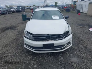 2016 Volkswagen Jetta Sport z VIN 3VWD17AJ3GM216976, wystawiony jako IAAI lot #42012643 z przebiegiem 145 795 mil mil oraz . Historia ofert i sprzedaży dostępna na DreamBid. Obrazek 12.