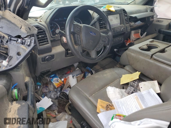 2020 Ford F-250 XL z VIN 1FT7W2B6XLEE81814, wystawiony jako Copart lot #56356235 z przebiegiem 106 361 mil mil oraz Szkoda całkowita • Salvage title. Historia ofert i sprzedaży dostępna na DreamBid. Obrazek 8.
