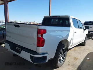 2020 Chevrolet Silverado 1500 LT with VIN 3GCPWCED6LG191059, listed as a IAAI auction lot 40680805 with 1 mi miles. Bid and sale history available at carsss.com. Image 4.